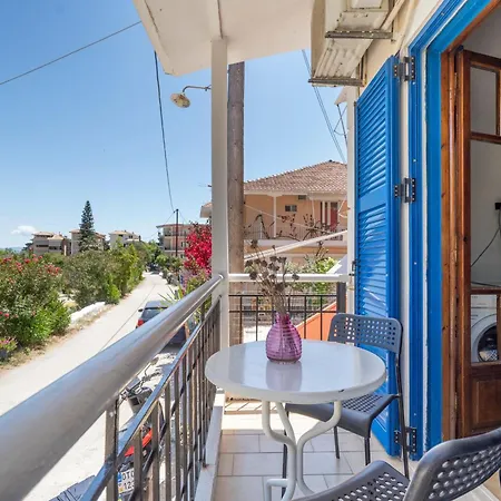 Mati Guest House.