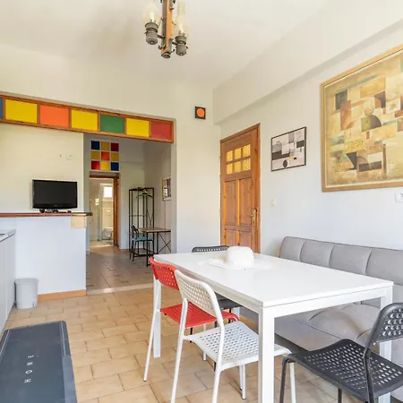 Mati Guest House. 아파트